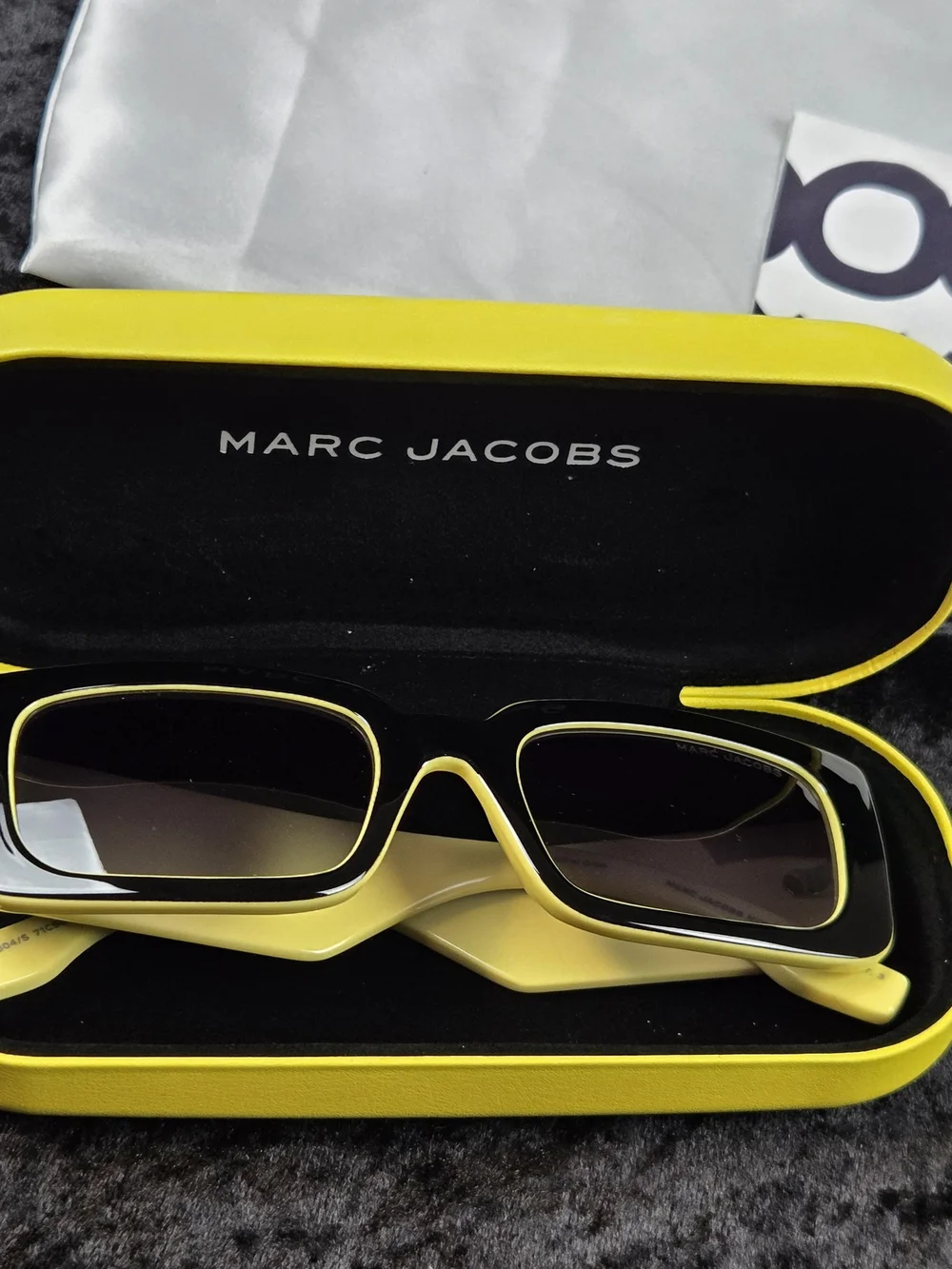 Marc Jacobs 'The Sunglasses' Black & Yellow Rectangular Sunglasses